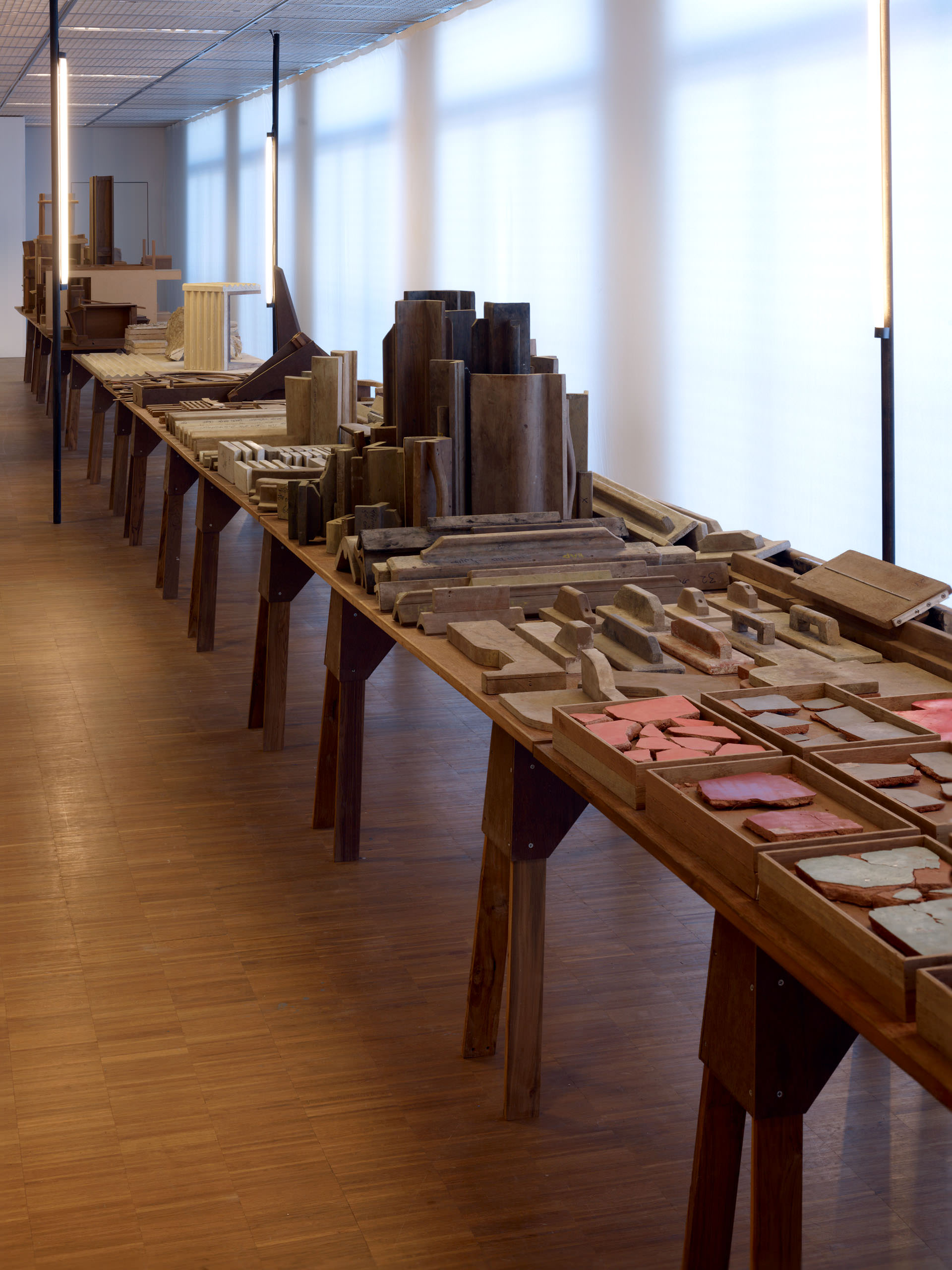 E11328 AP45 028181 j2560